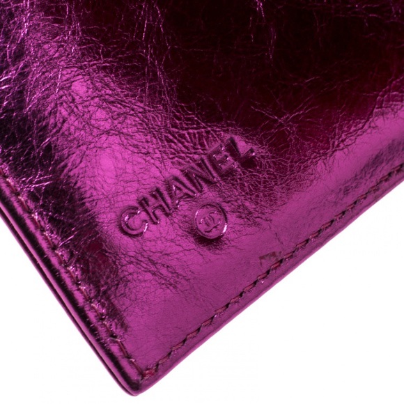Pink Chanel Metallic Foil Leather Bow Compact Wallet - Picture 9 of 9